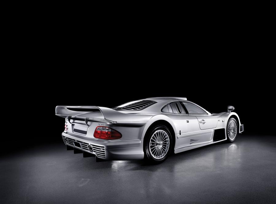  Mercedes-Benz CLK GTR Coupe 2005 года  (фото 8 из 8)